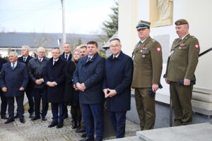 08.03.2026 Bieliny. Obchody 82. rocznicy zamordowania 20 mieszkańców przez hitlerowców / Fot. Wiktor Taszłow – Radio Kielce
