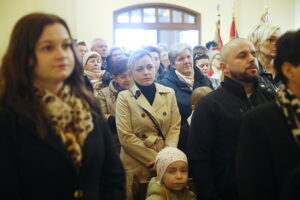 08.03.2026 Bieliny. Obchody 82. rocznicy zamordowania 20 mieszkańców przez hitlerowców / Fot. Wiktor Taszłow – Radio Kielce