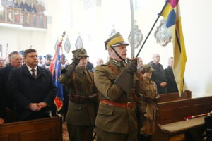 08.03.2026 Bieliny. Obchody 82. rocznicy zamordowania 20 mieszkańców przez hitlerowców / Fot. Wiktor Taszłow – Radio Kielce