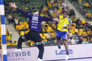 08.03.2026 Kielce. Mecz Industria Kielce - Rebud KPR Ostrovia Ostrów Wielkopolski / Fot. Wiktor Taszłow - Radio Kielce