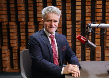 Krzysztof Słoń: Przemysław Czarnek ma za zadanie przygotowanie programu dla Polaków - Radio Kielce 09.03.2026. Radio Kielce. Rozmowa Dnia. Na zdjęciu: Krzysztof Słoń - senator / Fot. Wiktor Taszłow - Radio Kielce