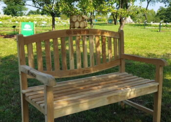 Każdy może ufundować ławeczkę do Ogrodu Botanicznego