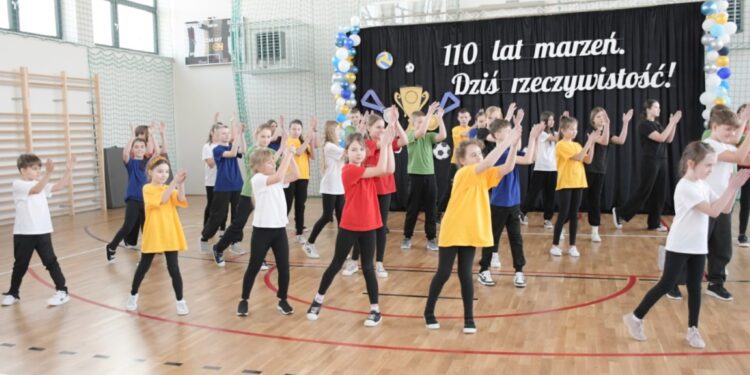 Nowa hala gimnastyczna dla uczniów z Osin