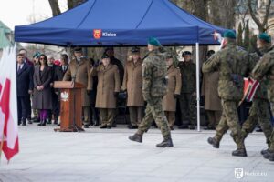 02.03.2026. Kielce. Uroczystość przekazania dowództwa 8. Dywizji Piechoty Armii Krajowej generałowi brygady Janowi Wojno / Fot. Urząd Miasta Kielce