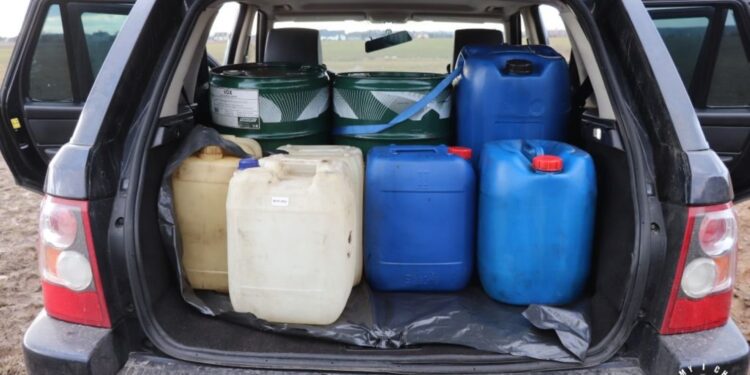 Złodzieje paliwa w rękach policji - Radio Kielce Złodzieje paliwa w rękach policji