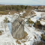 Tokarnia. Muzeum Wsi Kieleckiej zimą - Radio Kielce