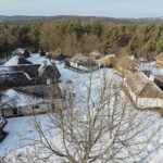 Tokarnia. Muzeum Wsi Kieleckiej zimą - Radio Kielce