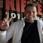 „Orzełek Iggy” lata także dzięki Kielczaninowi. Krystian Dulnik wśród twórców nowej animacji