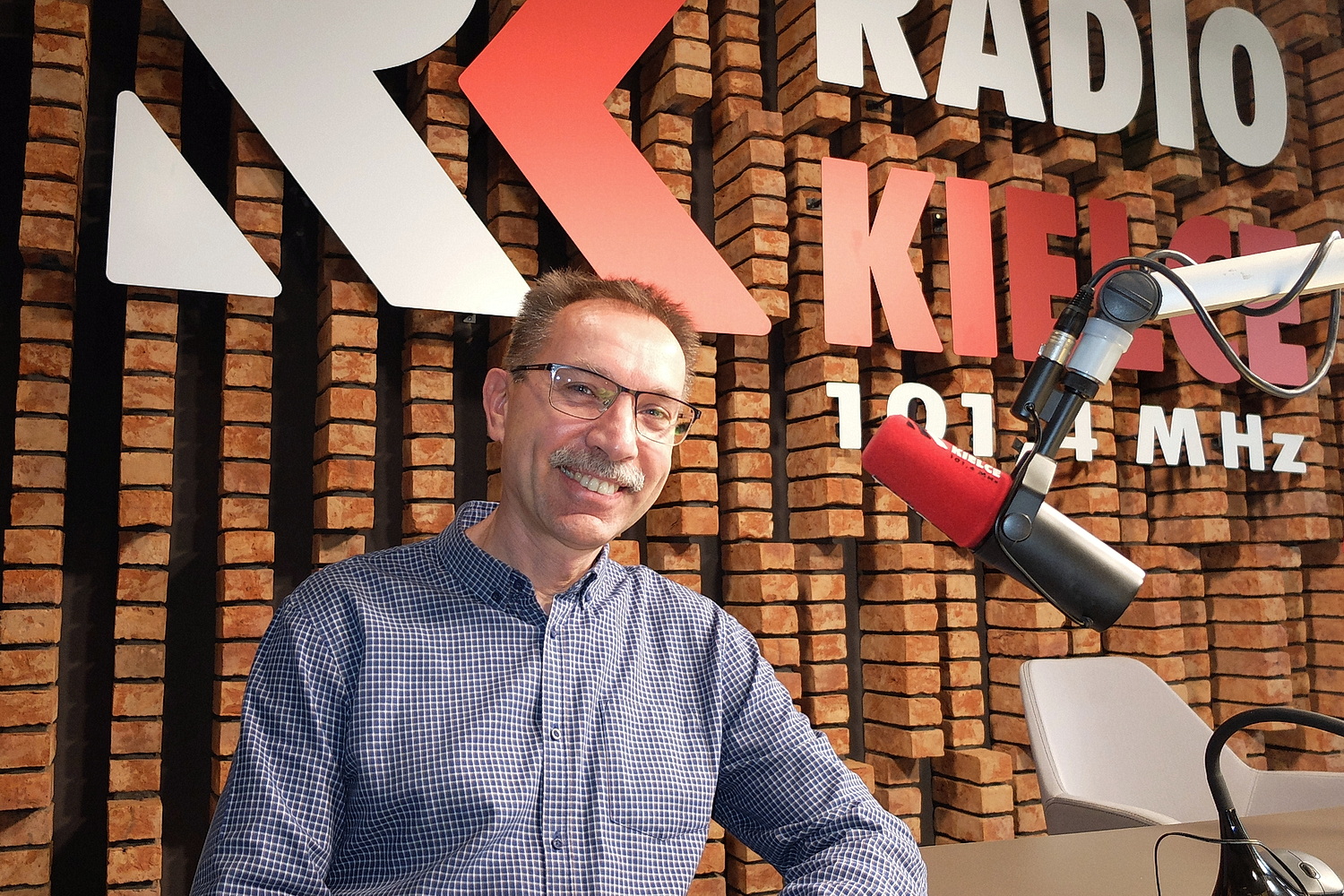 Dr n. med. Dawid Bąkowski: przez cały czas warto się zaszczepić przeciwko grypie