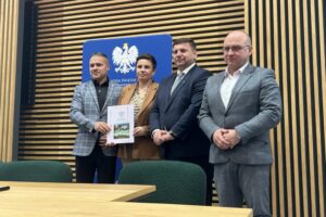 16.02.2026. Kielce. Podpisanie umów na realizację programu „Opieka Wytchnieniowa” / Fot. Iwona Murawska-Bujnowicz - Radio Kielce