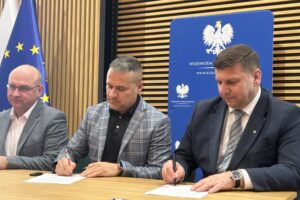 16.02.2026. Kielce. Podpisanie umów na realizację programu „Opieka Wytchnieniowa” / Fot. Iwona Murawska-Bujnowicz - Radio Kielce