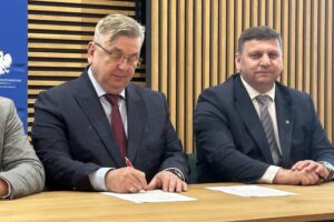 16.02.2026. Kielce. Podpisanie umów na realizację programu „Opieka Wytchnieniowa” / Fot. Iwona Murawska-Bujnowicz - Radio Kielce
