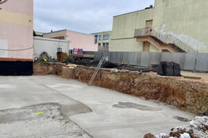 03.02.2026. Kielce. Budowa hali przy V Liceum Ogólnokształcącym im. ks. Piotra Ściegiennego w Kielcach / Fot. Wiktor Taszłow - Radio Kielce