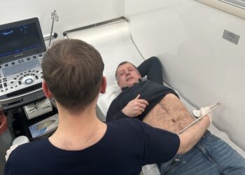 Mężczyźni chętnie badają się w urobusie