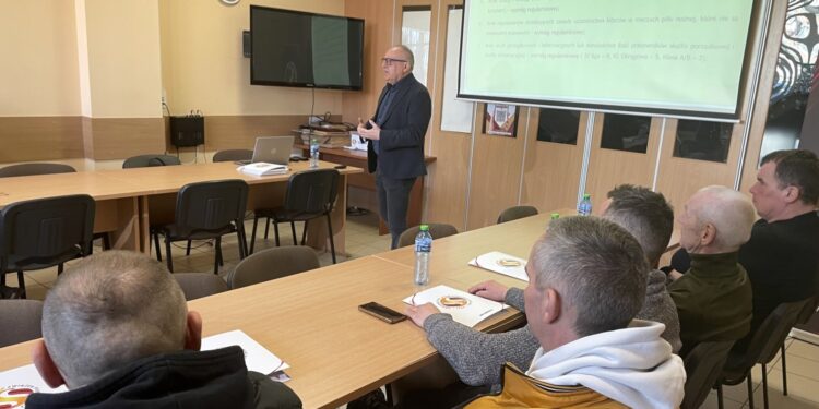 Kielce. Szkolenie dla koordynatorów ds. bezpieczeństwa oraz spikerów / Fot. Kamil Król - Radio Kielce