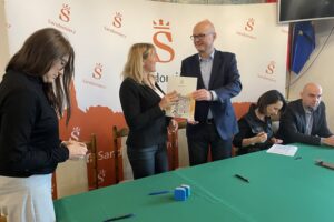 04.02.2026. Sandomierz. Podpisanie umów z organiacjami pozarządowymi / Fot. Grażyna Szlęzak-Wójcik - Radio Kielce