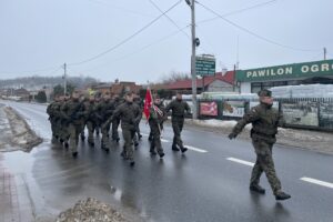 Podążali szlakiem powstańców styczniowych w hołdzie poległym w bitwie pod Słupczą