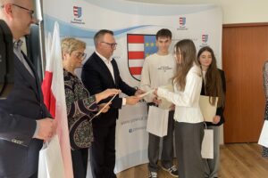 10.02.2026. Sandomierz. Przekazanie stypendiów premiera rządu za wyniki w nauce / Fot. Grażyna Szlęzak-Wójcik - Radio Kielce