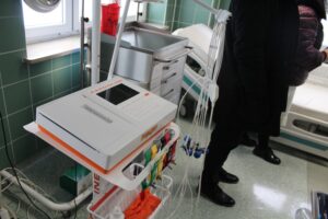 19.02.2026. Pińczów. Przekazanie nowoczesnego sprzętu dla szpitala powiatowego / Fot. Marta Gajda-Kruk - Radio Kielce