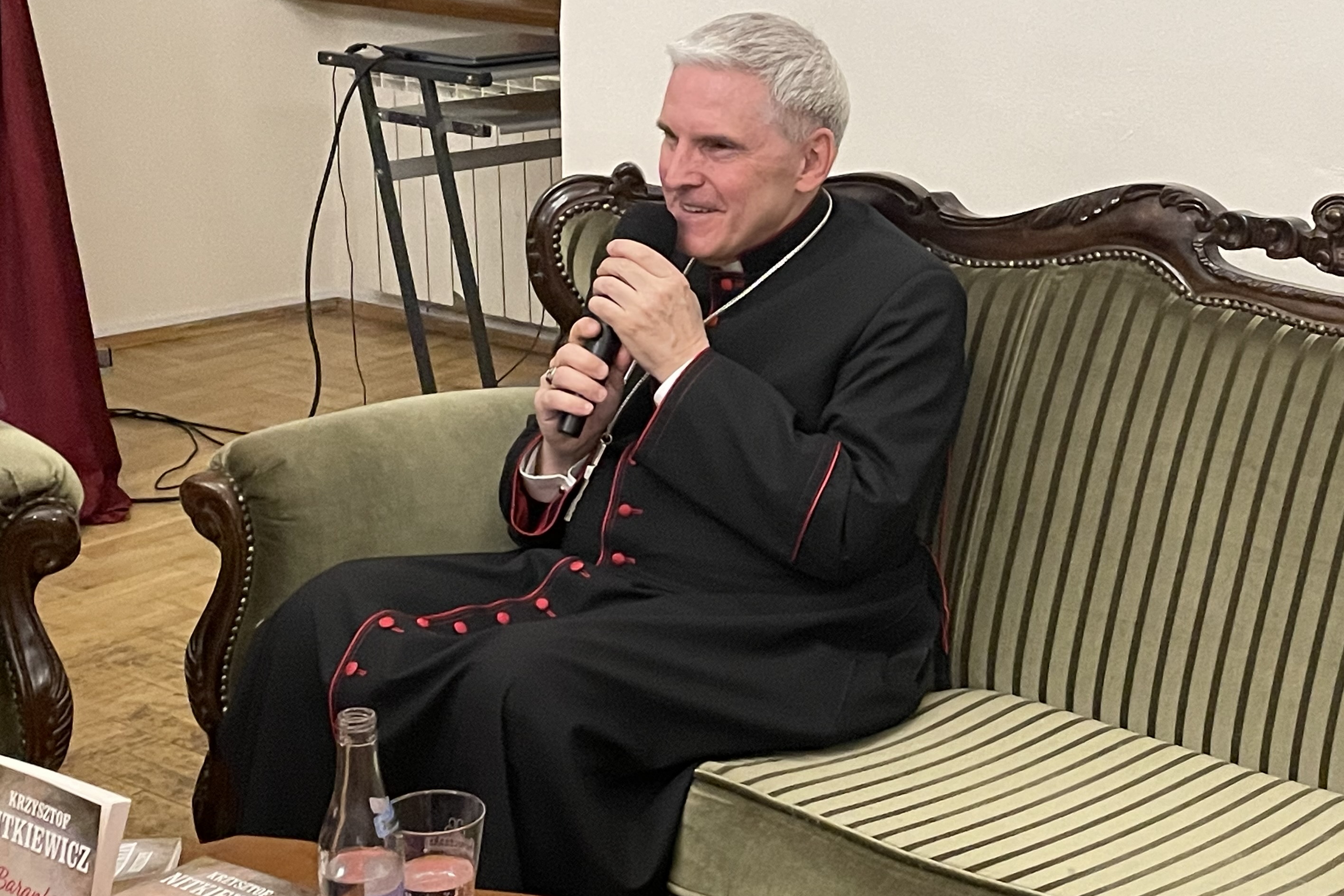 „Baranki Boże”- spotkanie autorskie biskupa diecezji sandomierskiej