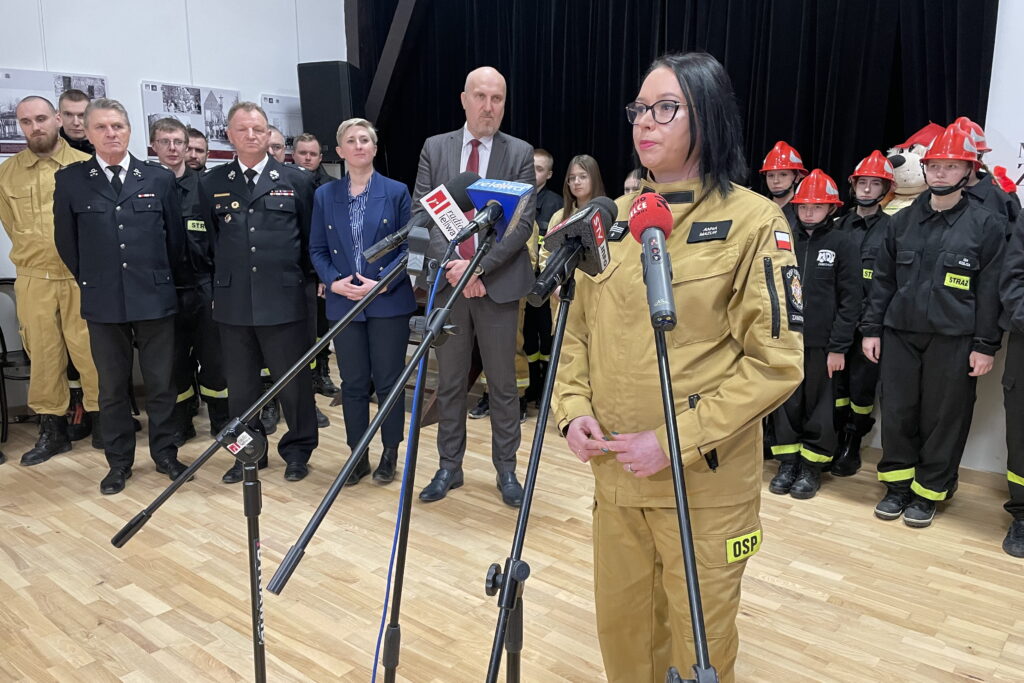 Pieniądze dla młodzieżowych drużyn pożarniczych - Radio Kielce