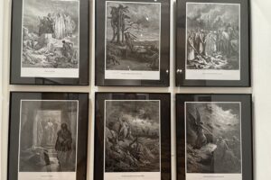 27.02.2026. Sandomierz. wystawa grafik w sali ekspozycyjnej ratusza w Sandomierzu / Fot. Grażyna Szlęzak-Wójcik - Radio Kielce