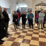 Biblijna wystawa w Sandomierzu - Radio Kielce 27.02.2026. Sandomierz. wystawa grafik w sali ekspozycyjnej ratusza w Sandomierzu / Fot. Grażyna Szlęzak-Wójcik - Radio Kielce