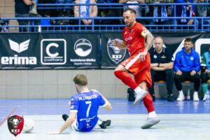 15.02.2026. Kazimierza Wielka. Mecz KKF Motus Kazimierza Wielka - Tompawex Obice / Fot. Kacper Kaczmarczyk