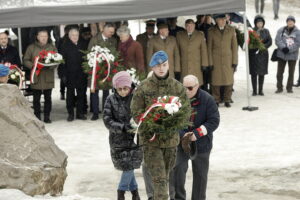 Zostali wydarci z domów rodzinnych i trafili na Sybir - Radio Kielce
