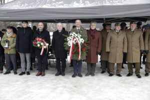 Zostali wydarci z domów rodzinnych i trafili na Sybir - Radio Kielce
