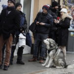 Cukiernie oblężone, bo każdy chce zjeść pączka - Radio Kielce 12.02.2026. Kielce. Kolejki do pączkarni w Tłusty Czwartek / Fot. Jarosław Kubalski - Radio Kielce