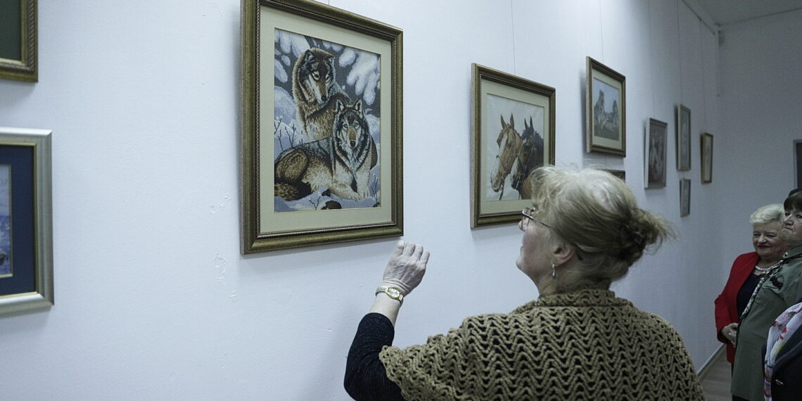 13.02.2026 Ciekoty. Wernisaż wystawy "Niby nić / Fot. Jarosław Kubalski - Radio Kielce