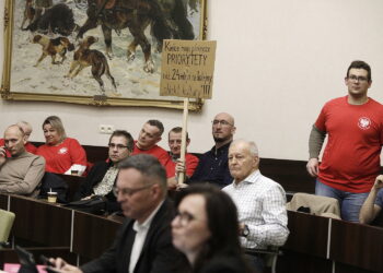 Będą konsultacje ws. przebudowy dawnej synagogi