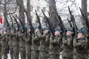 Kielczanie oddali hołd bohaterom - Radio Kielce Kielczanie oddali hołd bohaterom - Radio Kielce