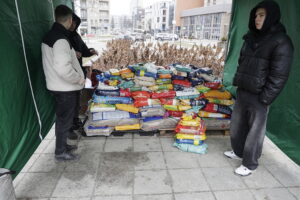 14.02.2026. Kielce. Akcja „Miska nie może być pusta” / Fot. Jarosław Kubalski - Radio Kielce