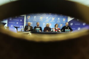 Kolarze kieleckiej Cyclo Korony otrzymali finansowe wsparcie - Radio Kielce