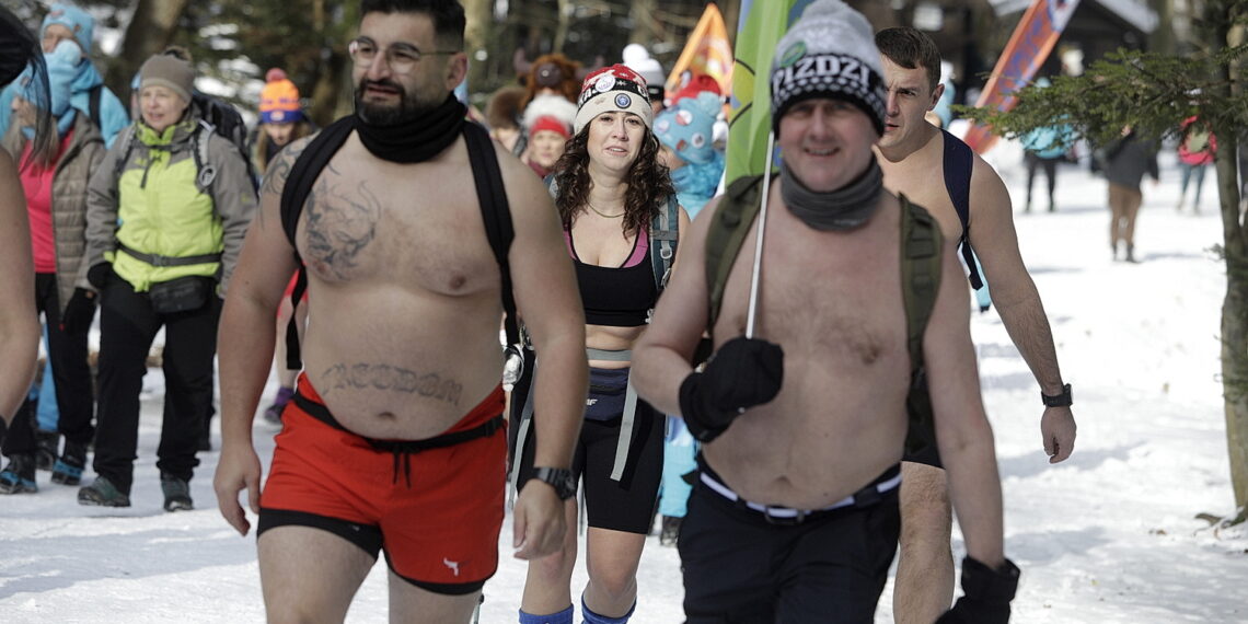 Morsy wdrapały się na szczyt