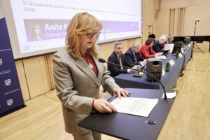 Radni chcą apelować do rządu w sprawie ekspresówki i połączeń kolejowych - Radio Kielce Radni chcą apelować do rządu w sprawie ekspresówki i połączeń kolejowych - Radio Kielce