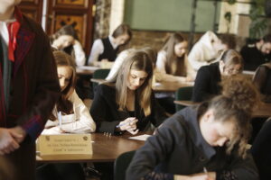 27.02.2026. Kielce. WDK. 5. edycja Konkursu Wiedzy o Ziemi Świętokrzyskiej / Fot. Jarosław Kubalski - Radio Kielce