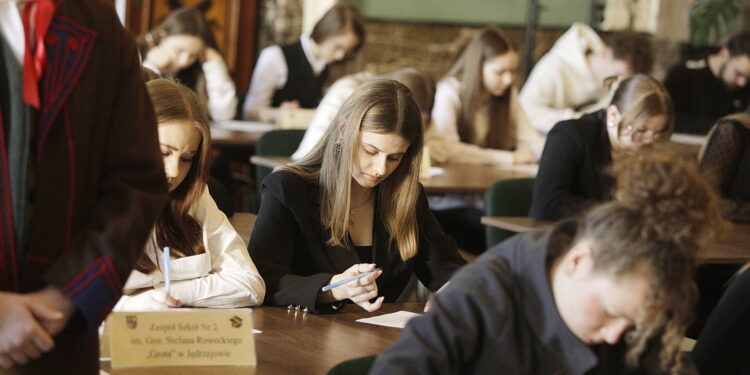 27.02.2026. Kielce. WDK. 5. edycja Konkursu Wiedzy o Ziemi Świętokrzyskiej / Fot. Jarosław Kubalski - Radio Kielce