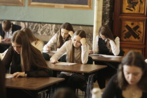 27.02.2026. Kielce. WDK. 5. edycja Konkursu Wiedzy o Ziemi Świętokrzyskiej / Fot. Jarosław Kubalski - Radio Kielce