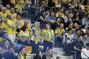 Kielce. Mecz Ligi Mistrzów Industria Kielce - Sporting Lizbona - Radio Kielce