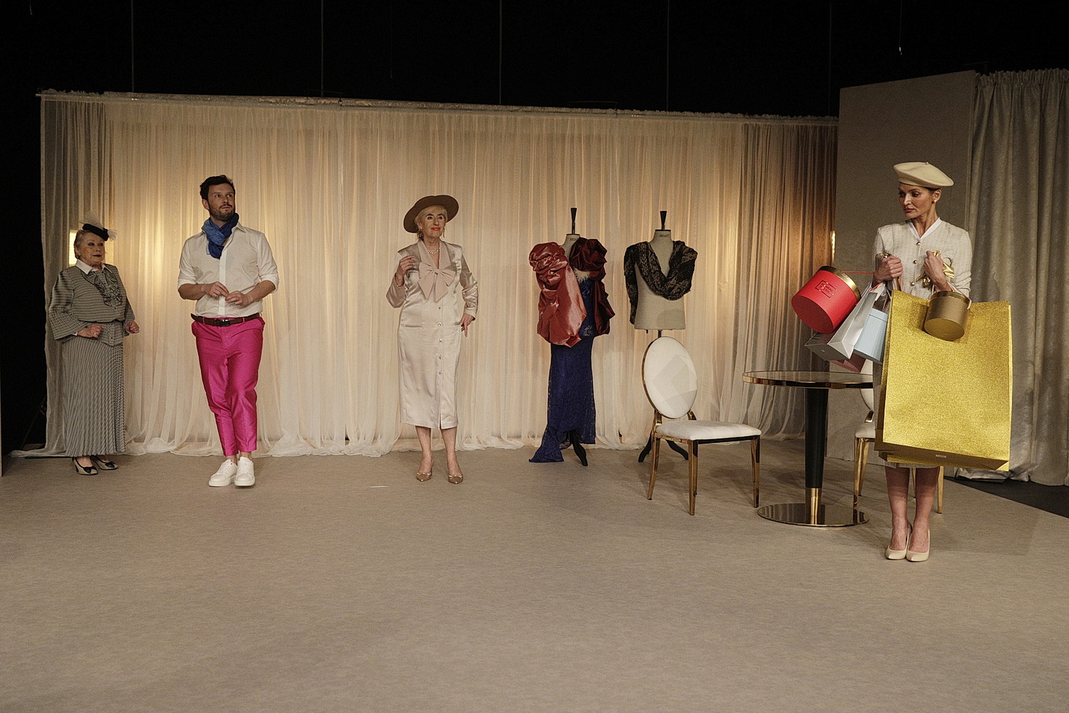 Miłość i stereotypy – premiera w Teatrze „TeTaTet”