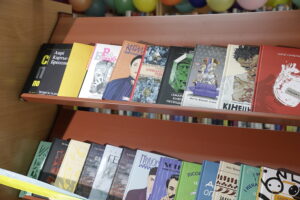 „Ukraińska półka z książkami” już dostępna w Kielcach - Radio Kielce