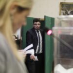 Po czterech remisach wybrano przewodniczącego - Radio Kielce