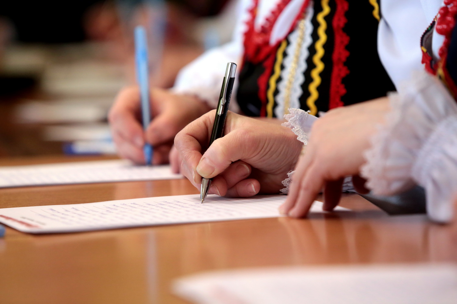 „Jo sie wsi nie wstydzę”. Reportaż o gwarze świętokrzyskiej