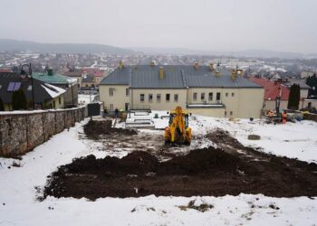 Chęciny. Prace związane z przygotowaniami do budowy Ośrodka Historii Chęcin / Fot. checiny.pl