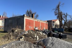 26.02.2026. Masłów. Miejsce, gdzie ma powstać Centrum Historii Lotnictwa / Fot. Marcin Marszałek - Radio Kielce