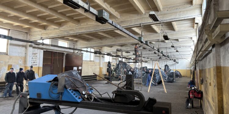 Powiat inwestuje w szkolnictwo zawodowe. Nowe warsztaty w Chmielniku już za kilka miesięcy