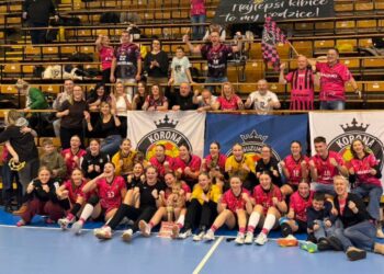 Koroneczki zagrają o medale mistrzostw Polski juniorek - Radio Kielce Koroneczki zagrają o medale mistrzostw Polski juniorek